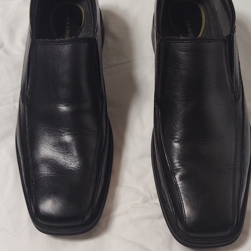 Dockers Black Leather Slip-On Loafers‎ with Square Toe